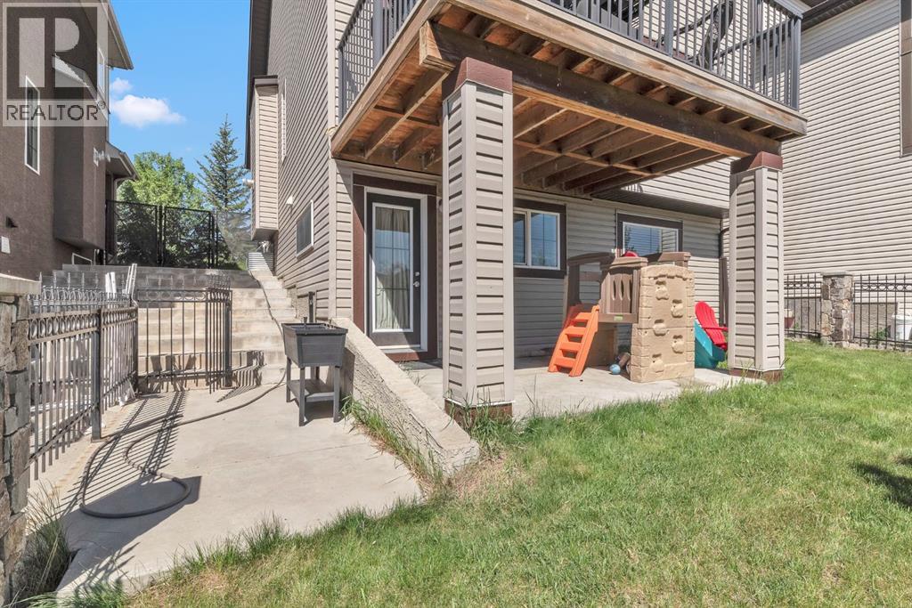 Single Family House for Sale in  Evansview Manor NW Evanston Calgary 