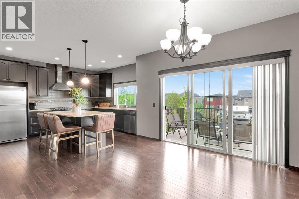 Single Family House for Sale in  Evansview Manor NW Evanston Calgary 