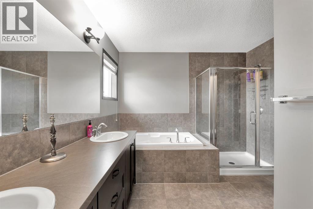 Single Family House for Sale in  Evansview Manor NW Evanston Calgary 