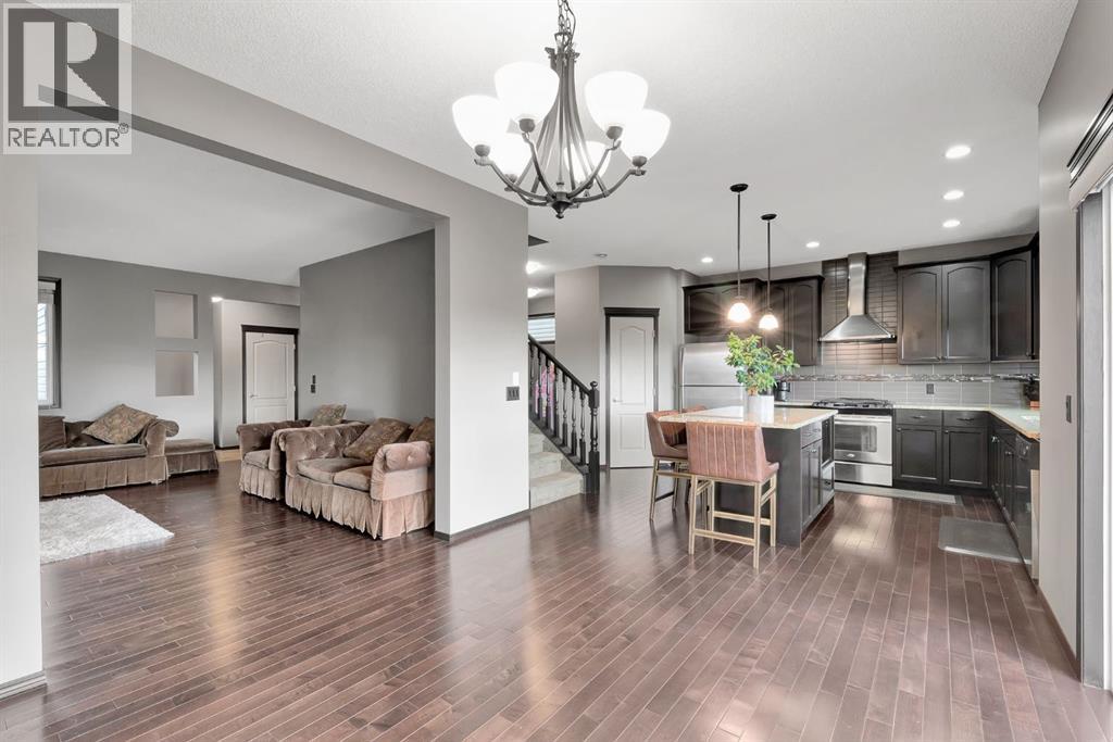 25 Evansview Manor NW, Calgary, Alberta