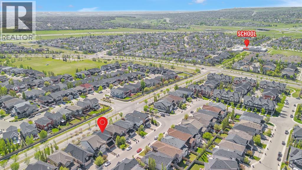 Single Family House for Sale in  Evansview Manor NW Evanston Calgary 