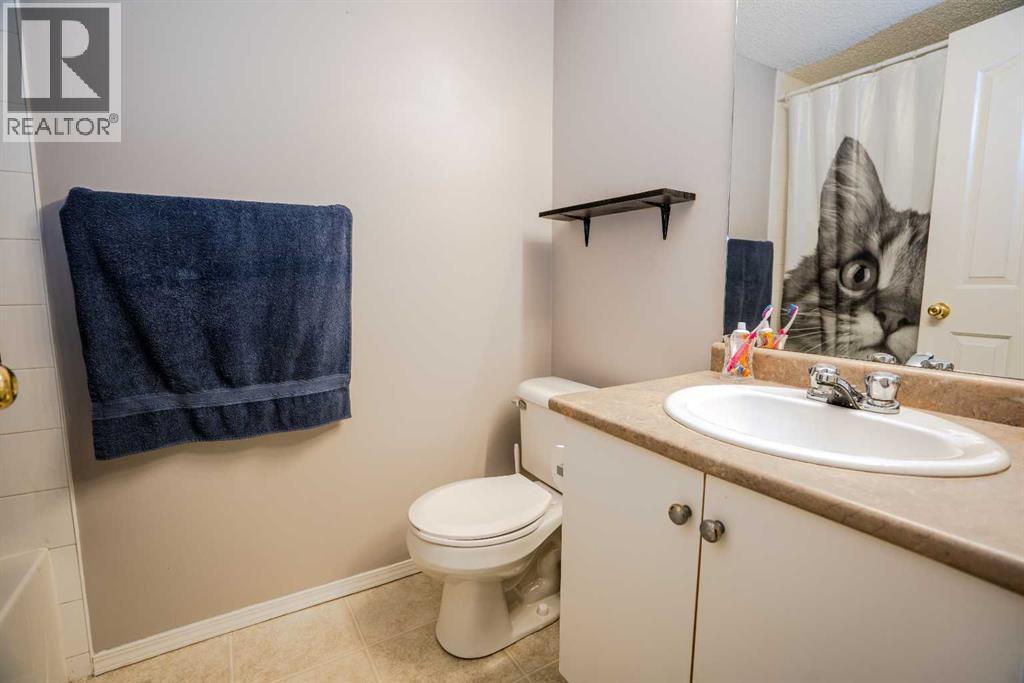 Single Family House for Sale in    Street SE Applewood Park Calgary 