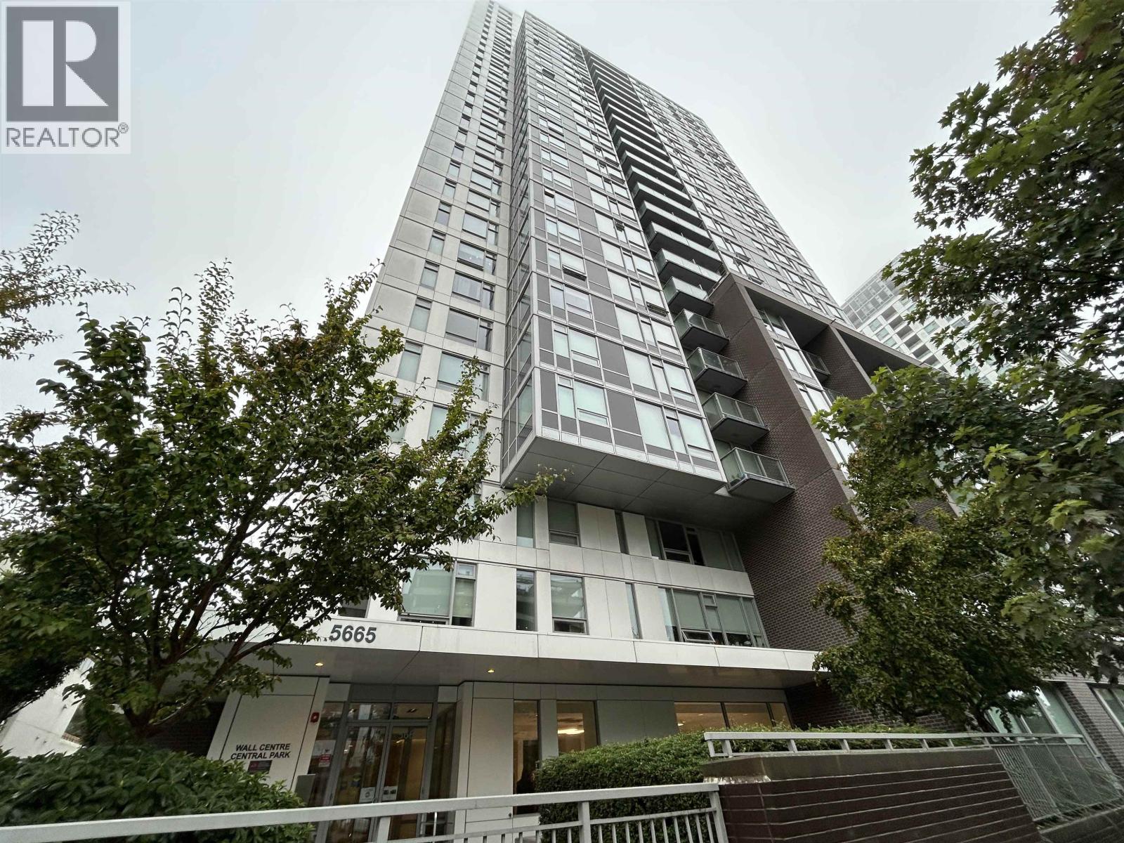 Photo 8 of 613 5665 Boundary Road, Vancouver BC