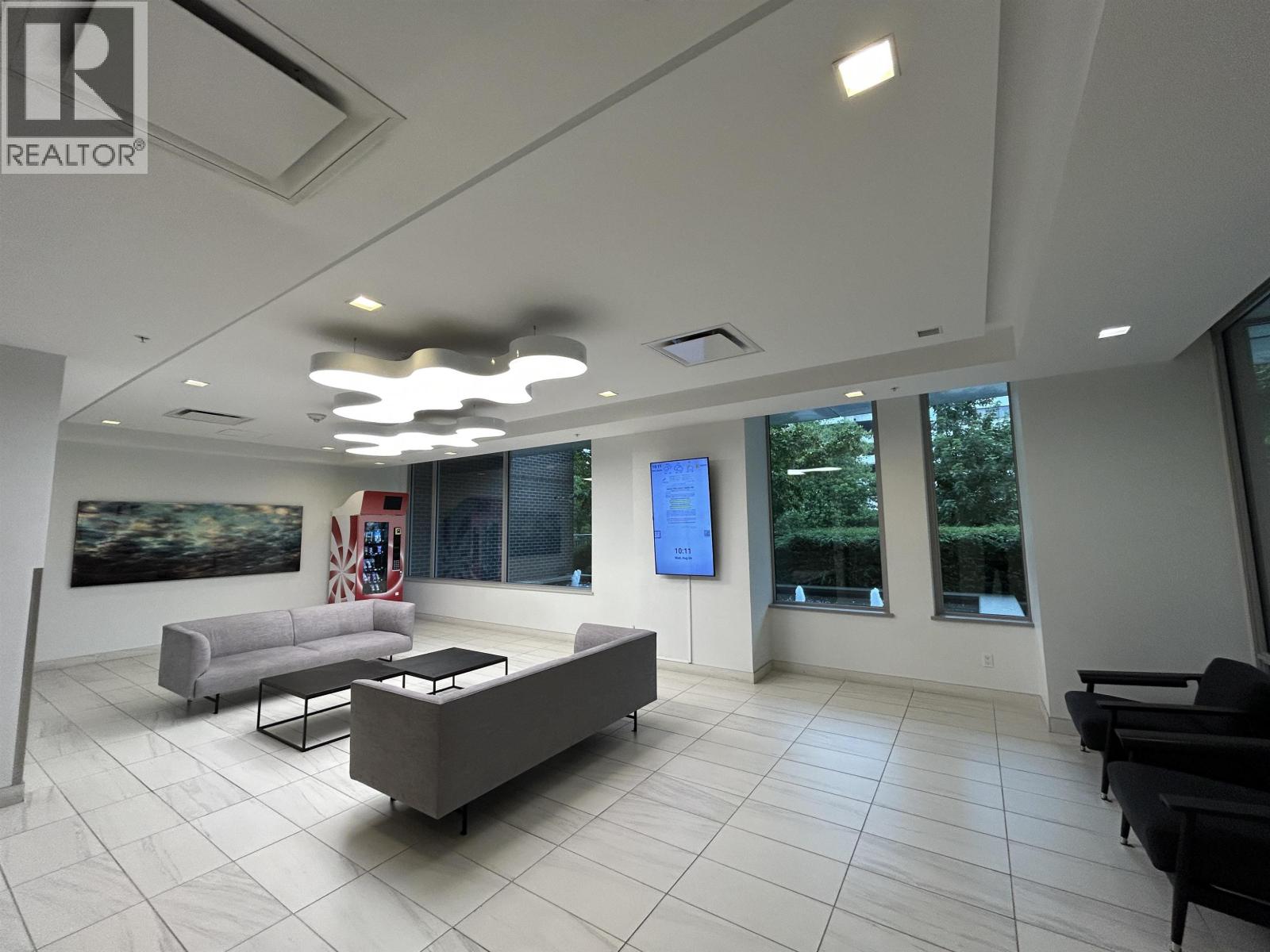 Photo 20 of 613 5665 Boundary Road, Vancouver BC