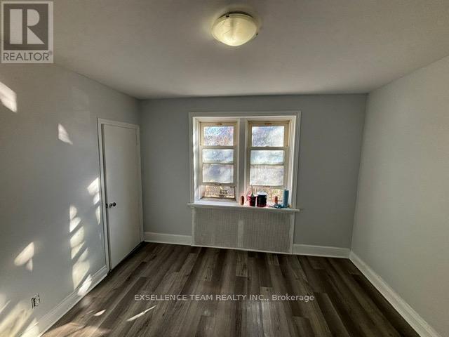Photo 7 of 320 Gleeson Avenue N, Cornwall ON