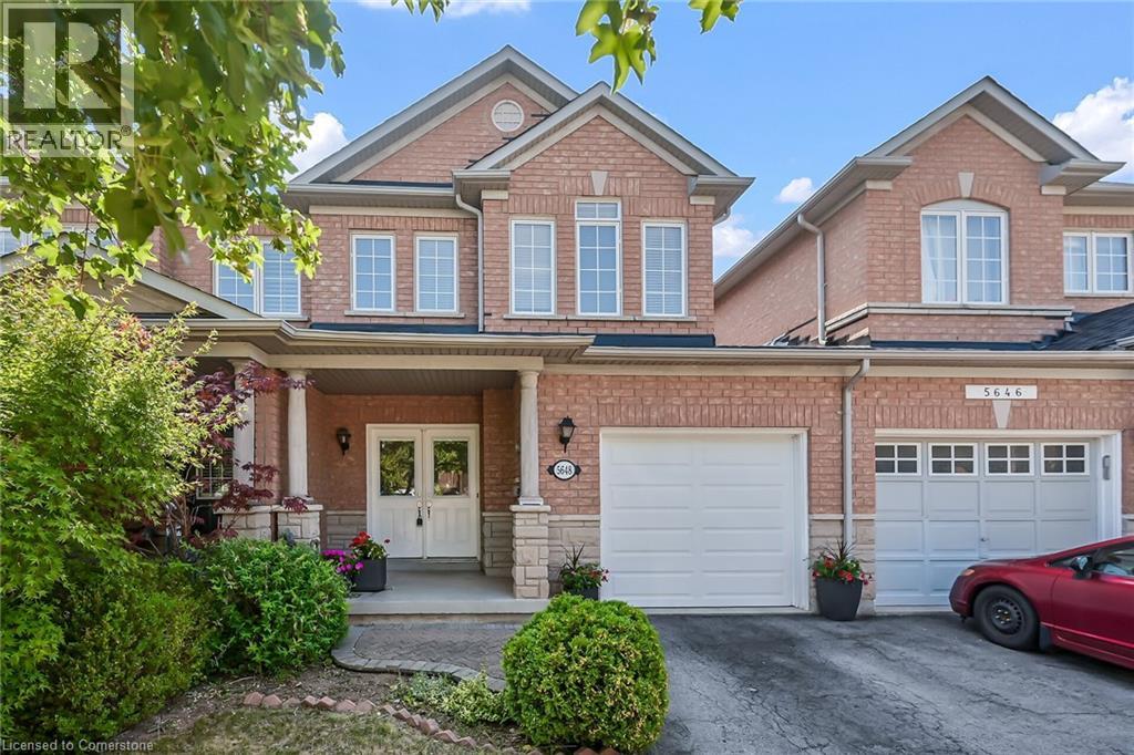 Photo 8 of 5648 Evelyn Lane, Burlington ON