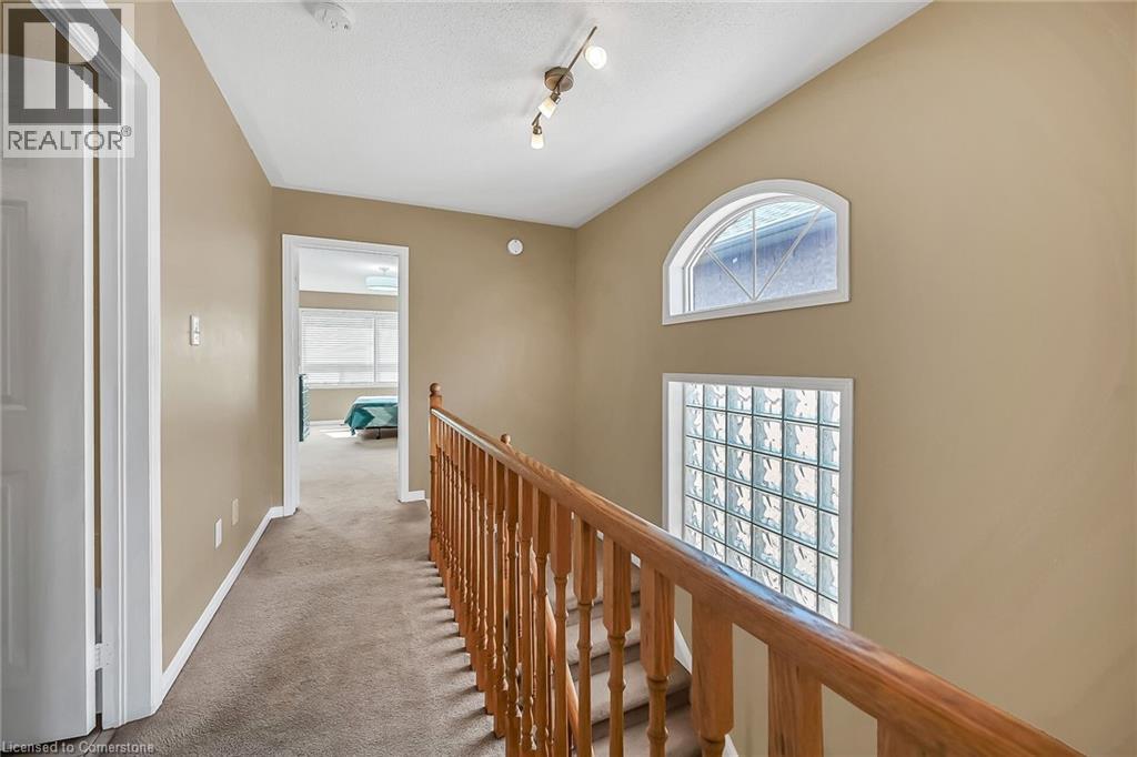 Photo 20 of 5648 Evelyn Lane, Burlington ON