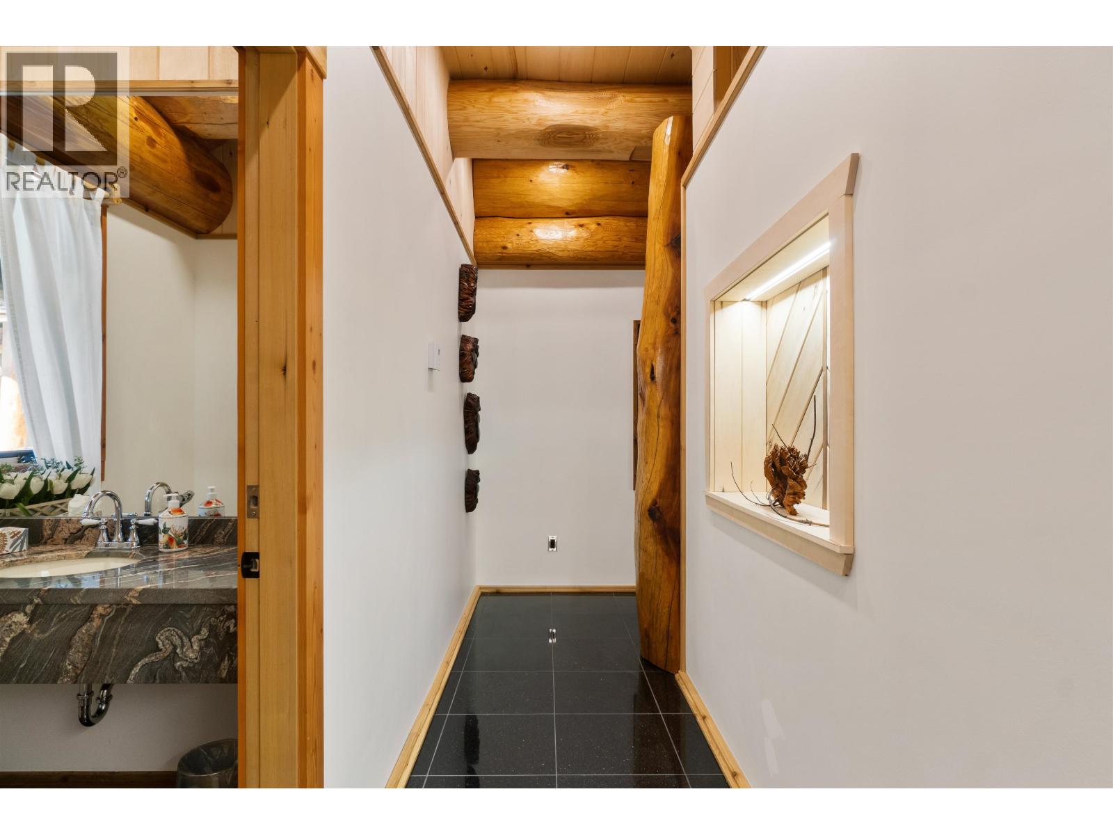 17727 E 16 HIGHWAY - 18