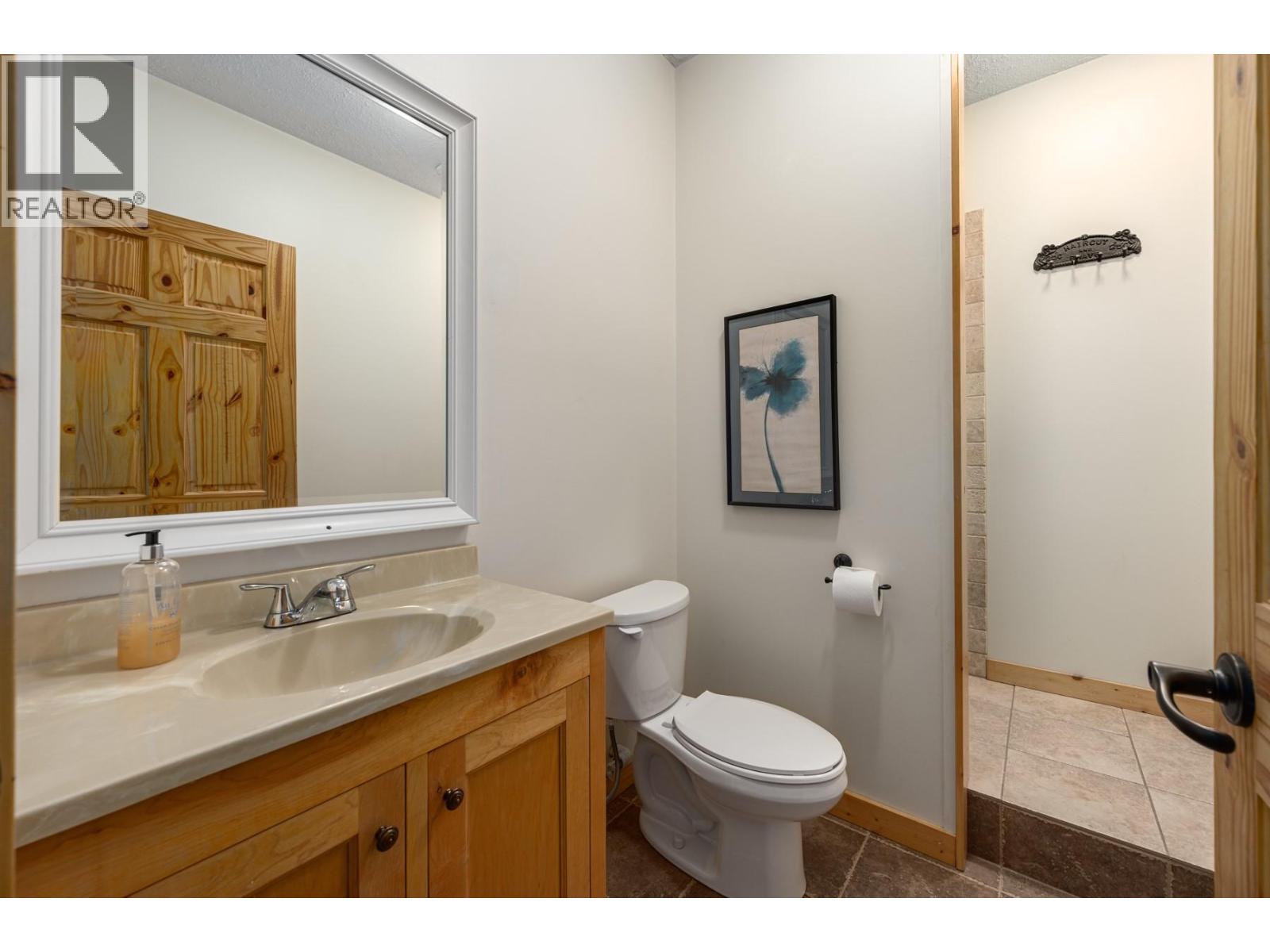 Photo 97 of 380 Richlands Road, Cherryville BC