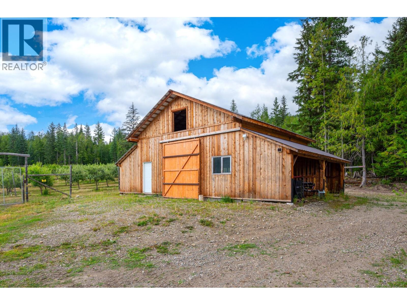 Photo 61 of 380 Richlands Road, Cherryville BC