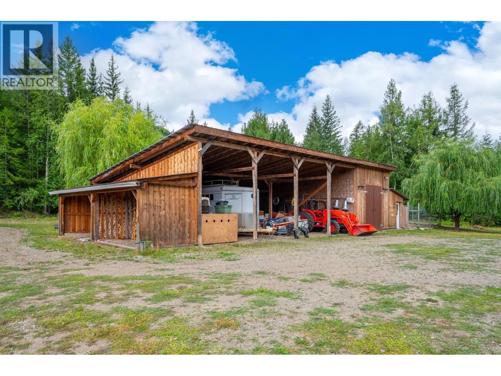 Photo 92 of 380 Richlands Road, Cherryville BC