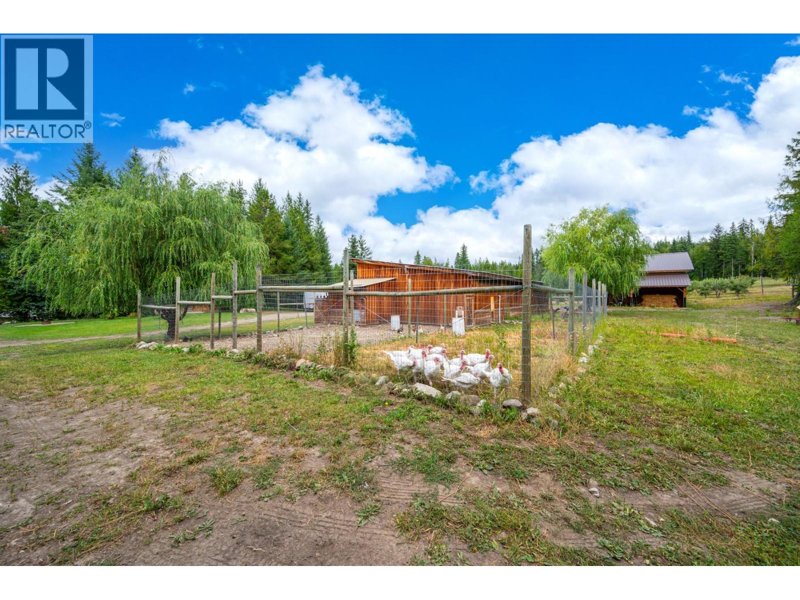 Photo 78 of 380 Richlands Road, Cherryville BC