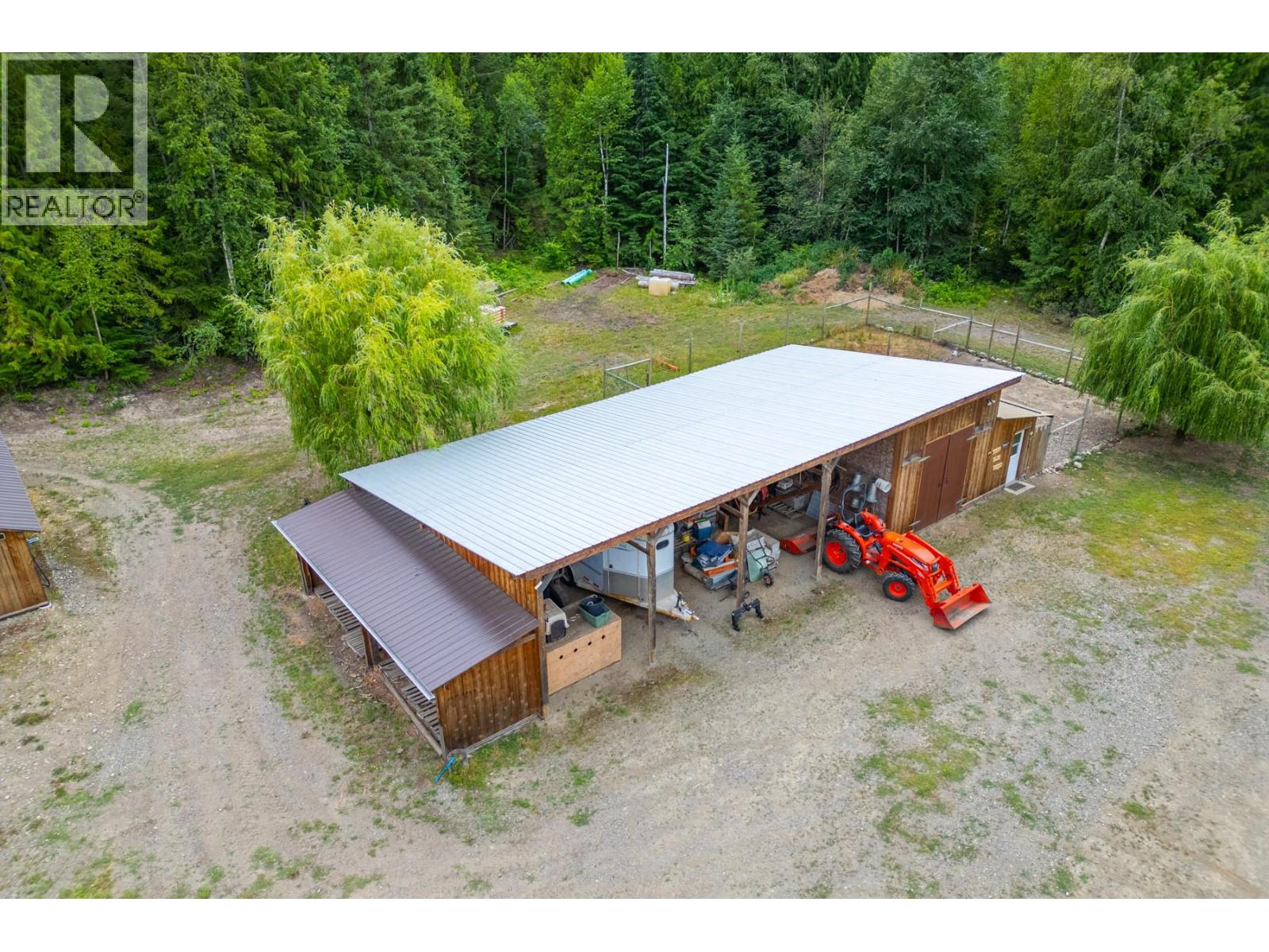 Photo 41 of 380 Richlands Road, Cherryville BC