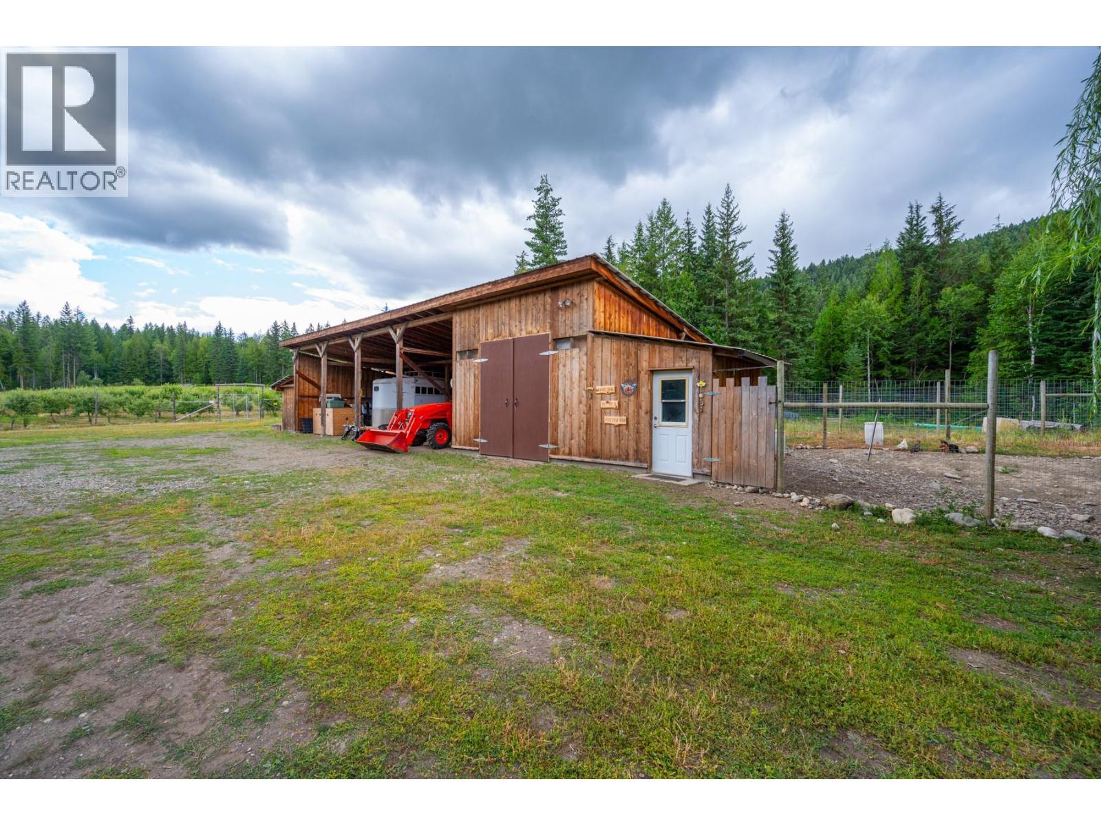 Photo 77 of 380 Richlands Road, Cherryville BC