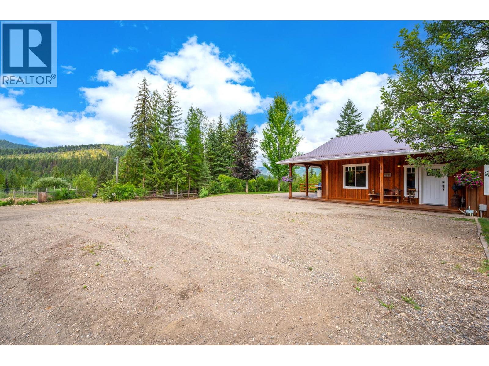 Photo 98 of 380 Richlands Road, Cherryville BC