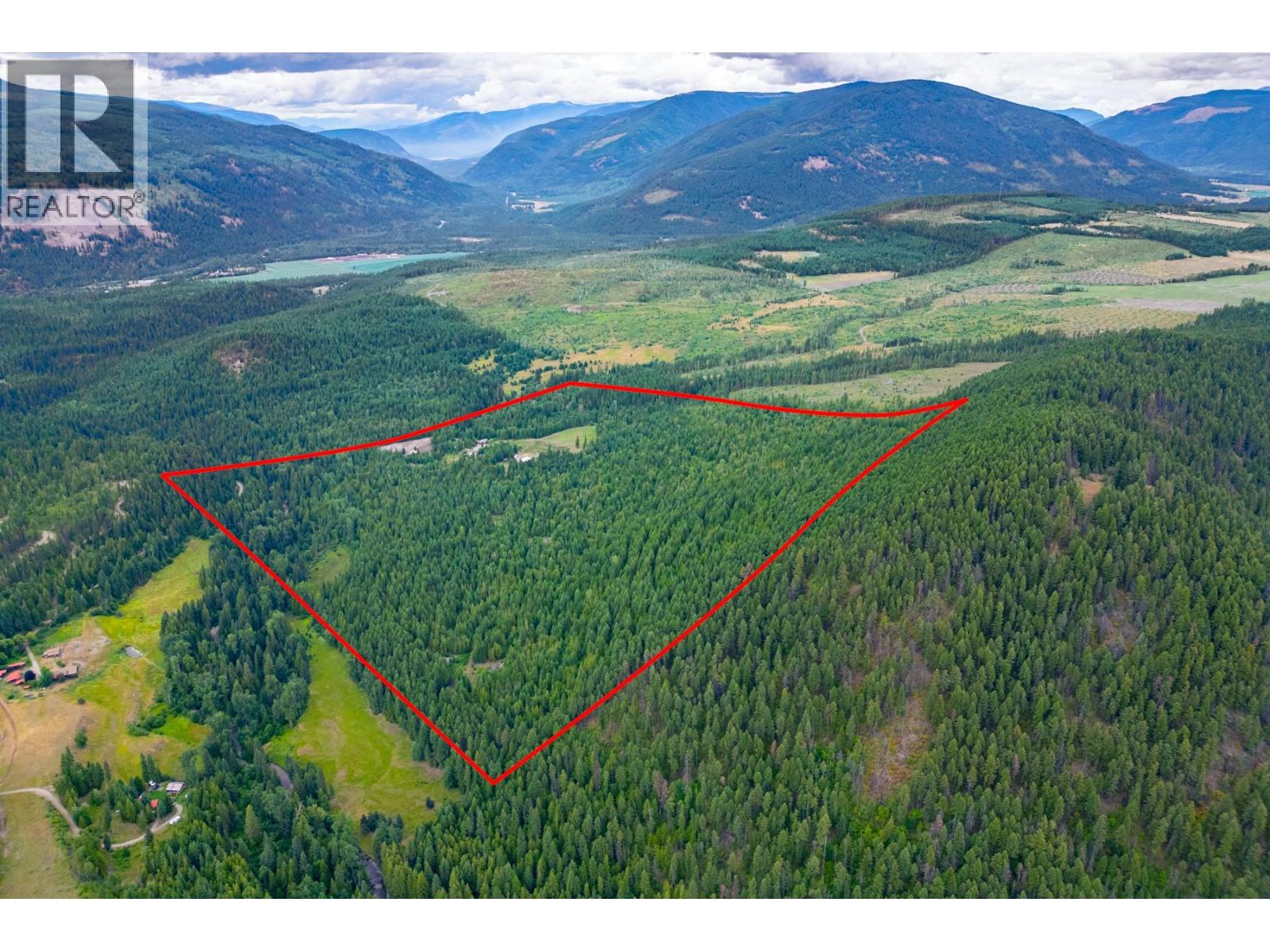 Photo 40 of 380 Richlands Road, Cherryville BC