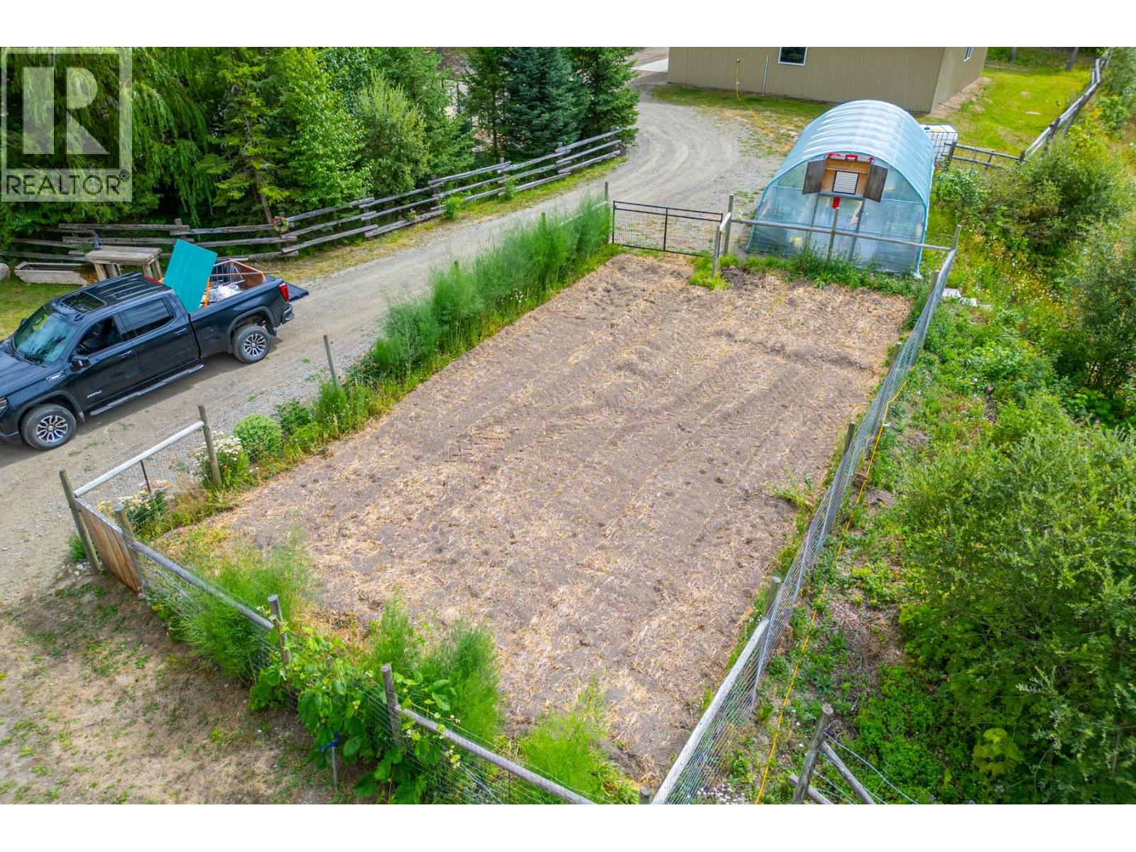 Photo 93 of 380 Richlands Road, Cherryville BC