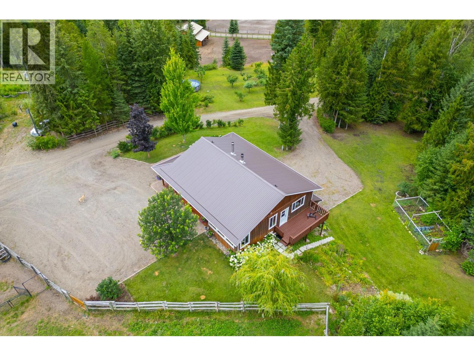 Photo 34 of 380 Richlands Road, Cherryville BC
