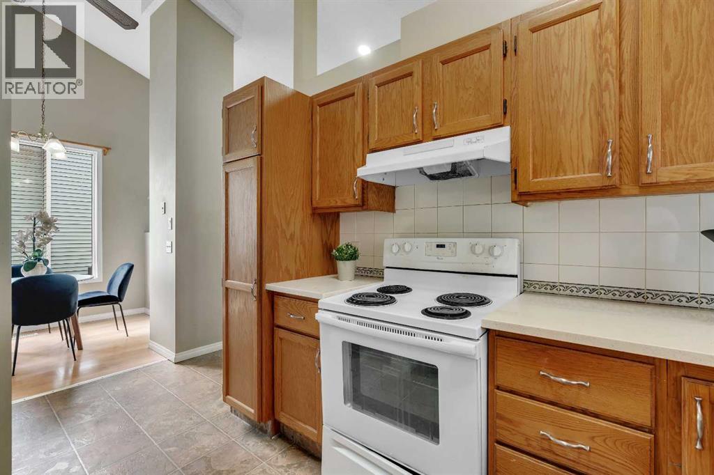Single Family House 4 Level for Sale in  Falmere Way NE Falconridge Calgary 