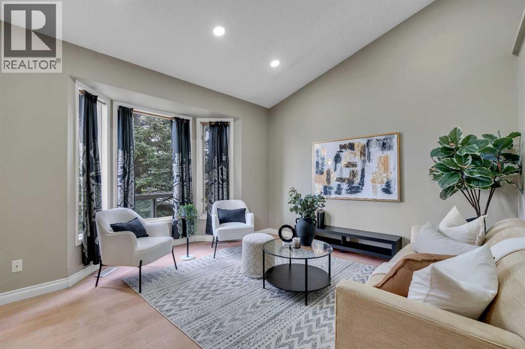 Single Family House 4 Level for Sale in  Falmere Way NE Falconridge Calgary 