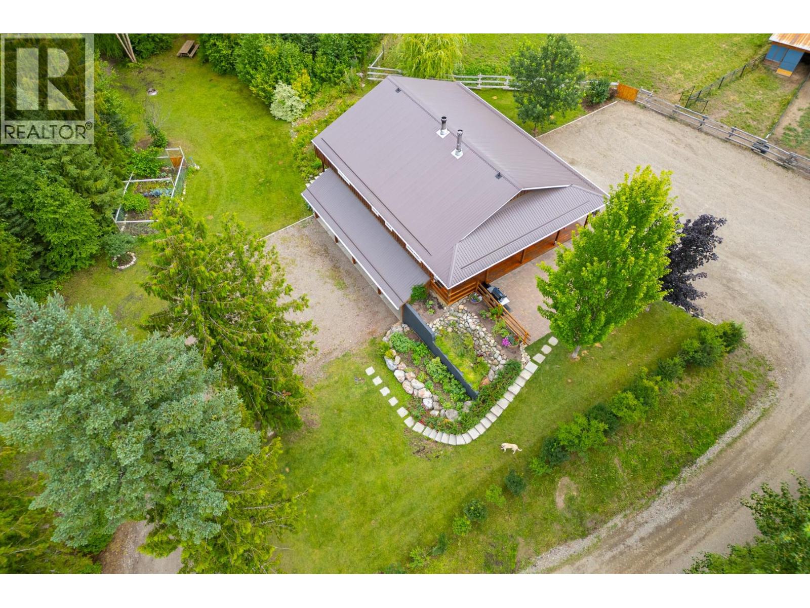 Photo 82 of 380 Richlands Road, Cherryville BC