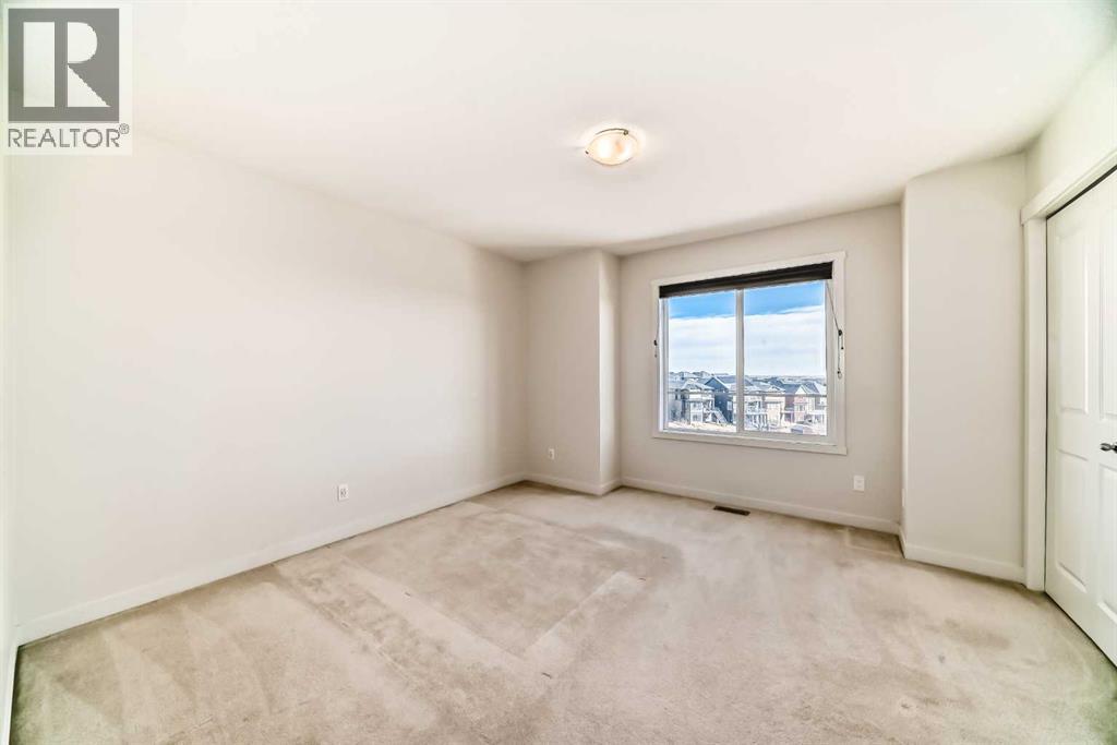 Single Family House for Sale in  Sherwood Lane NW Sherwood Calgary 