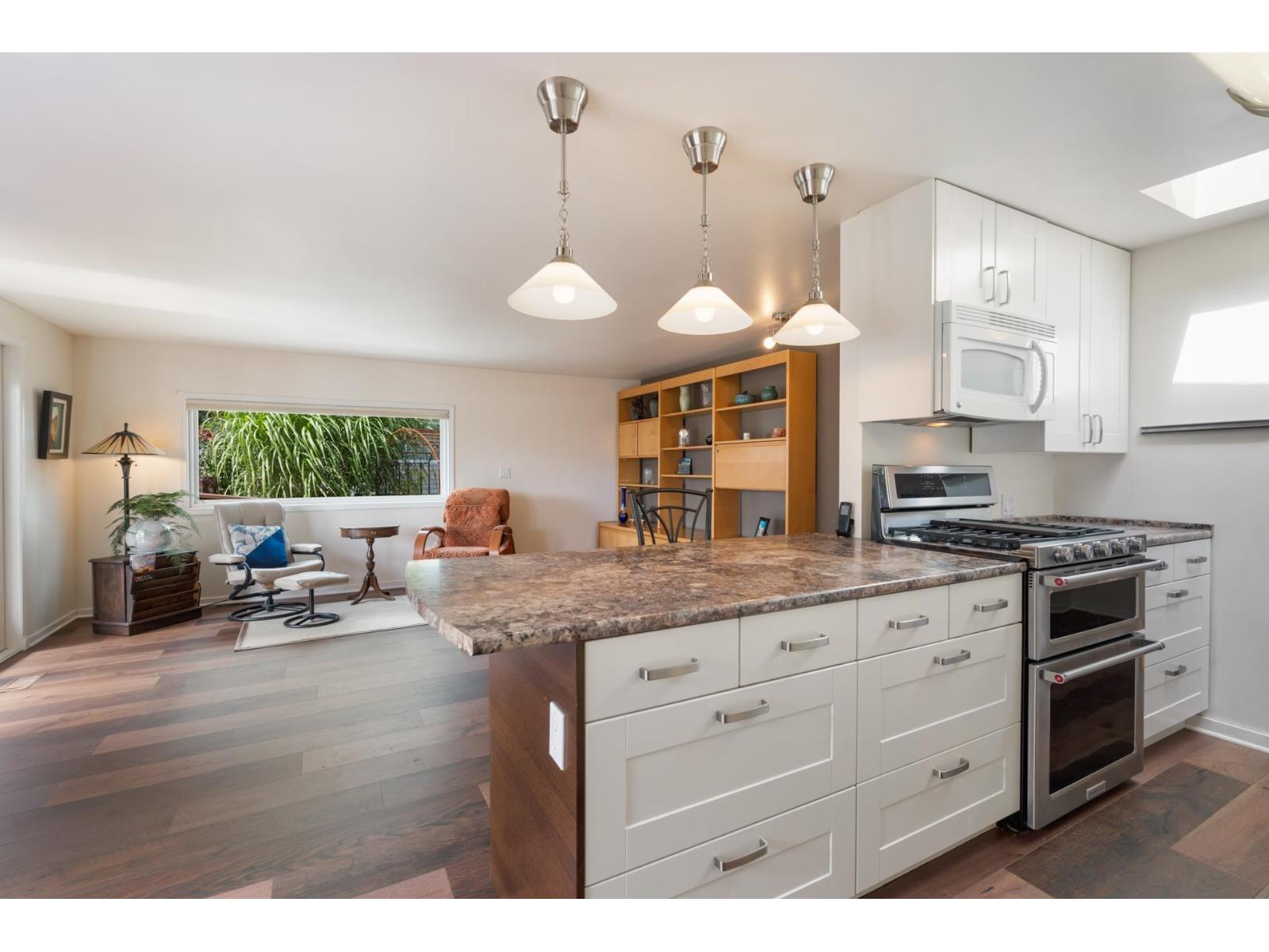 Photo 13 of 15824 Norfolk Road, Surrey BC