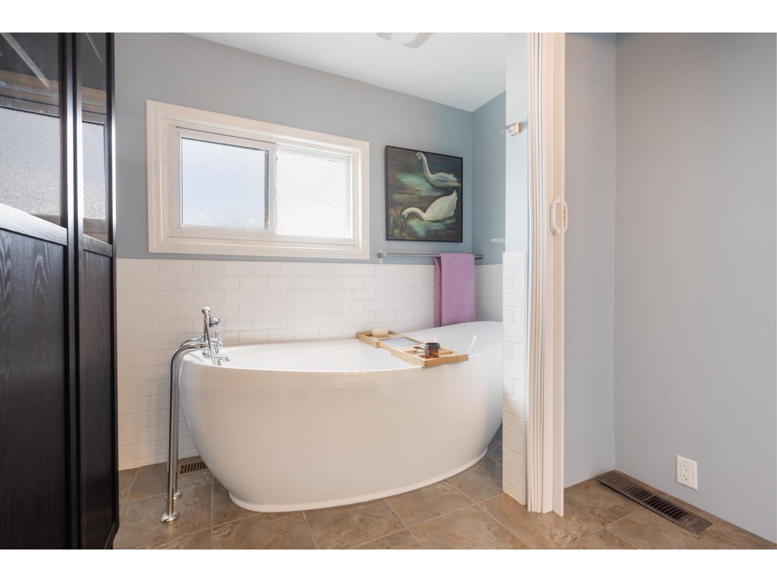 Photo 25 of 15824 Norfolk Road, Surrey BC