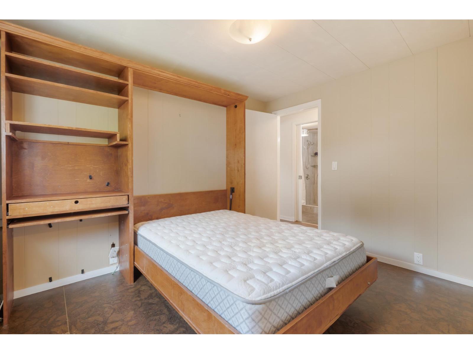 Photo 31 of 15824 Norfolk Road, Surrey BC