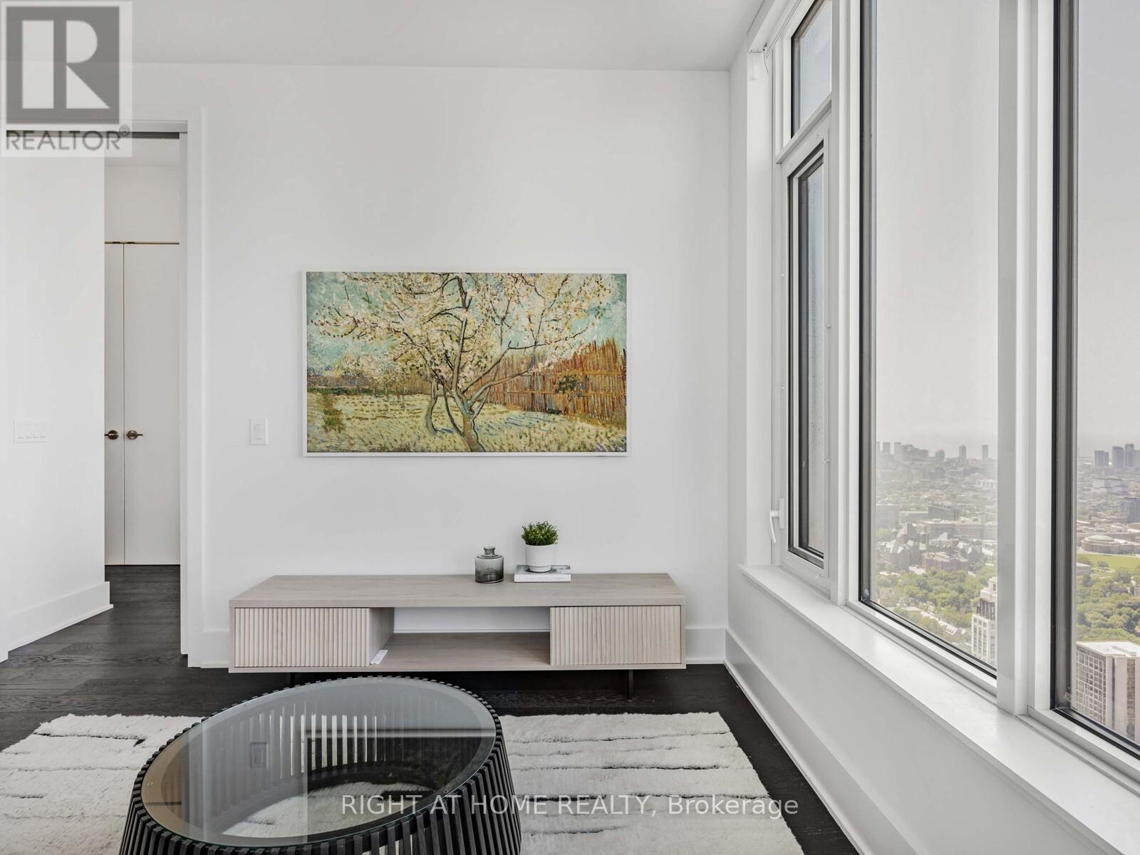 Photo of 11 Yorkville Avenue Unit 5902, Toronto (Annex), ONTARIO M4W0B7, CANADA