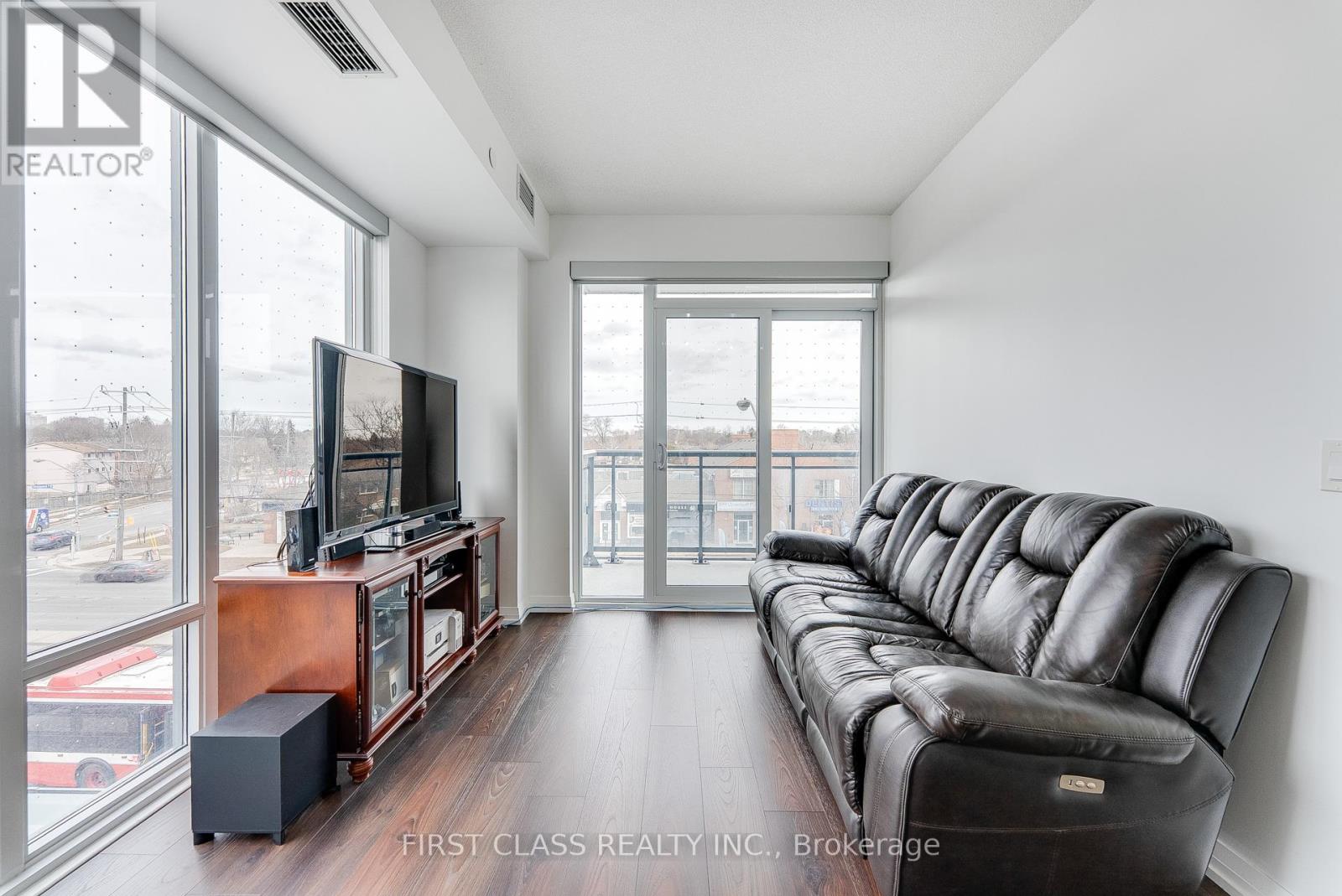 Photo 24 of 324 50 Ann Oreilly Road, Toronto ON