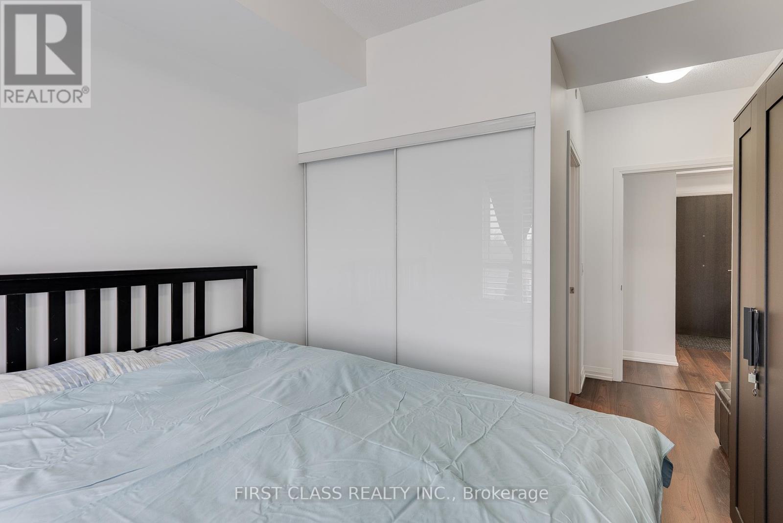 Photo 12 of 324 50 Ann Oreilly Road, Toronto ON
