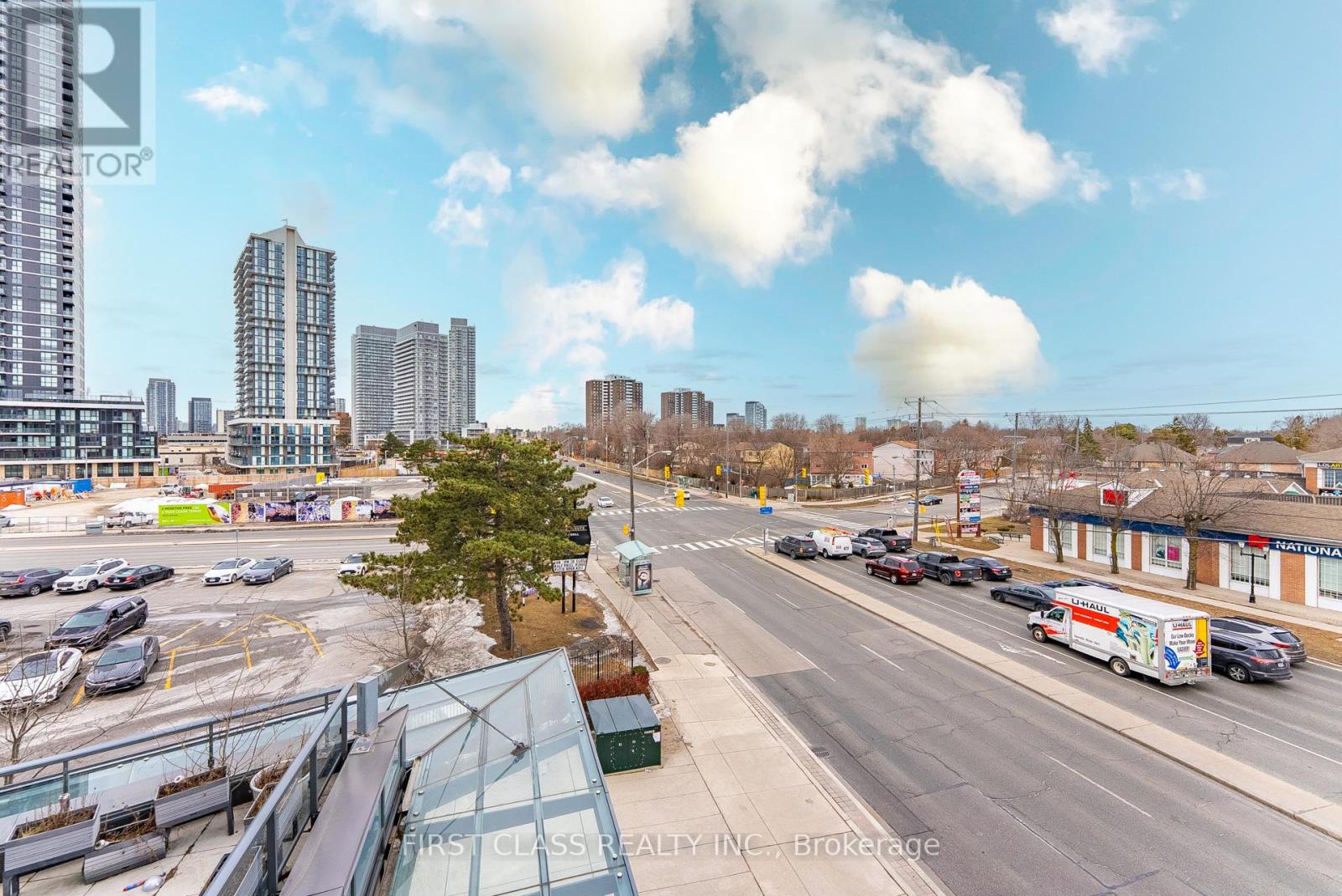 Photo 25 of 324 50 Ann Oreilly Road, Toronto ON