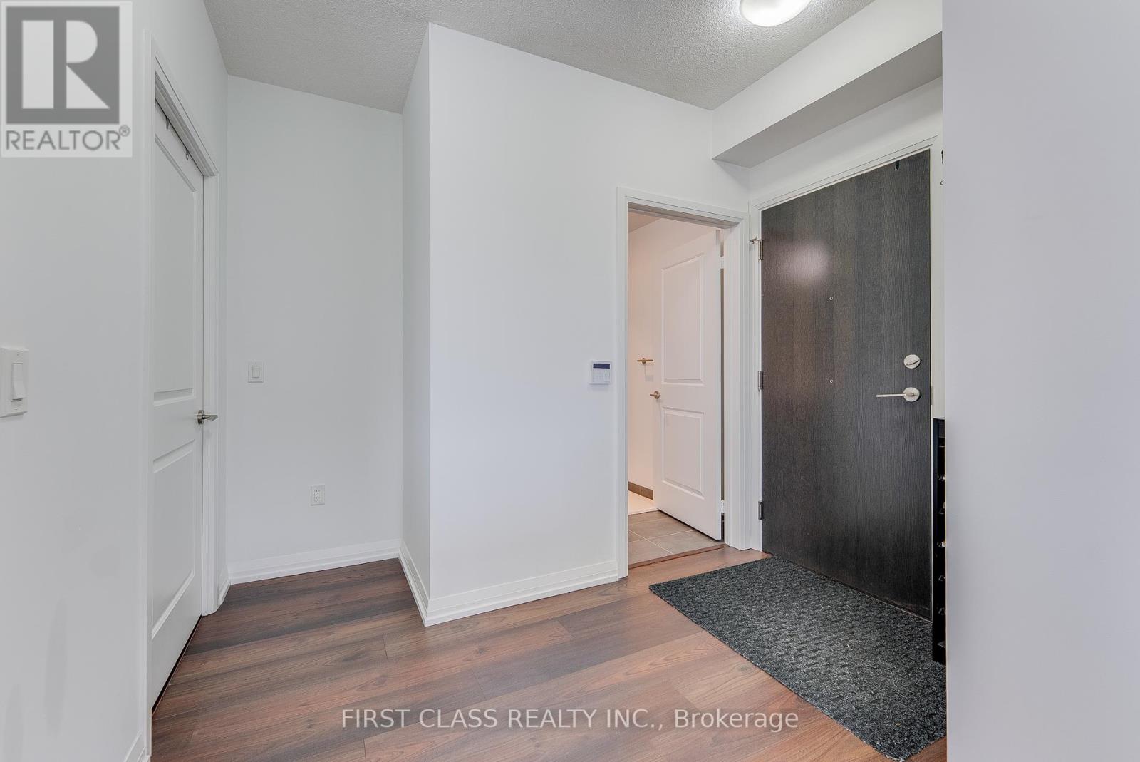Photo 4 of 324 50 Ann Oreilly Road, Toronto ON