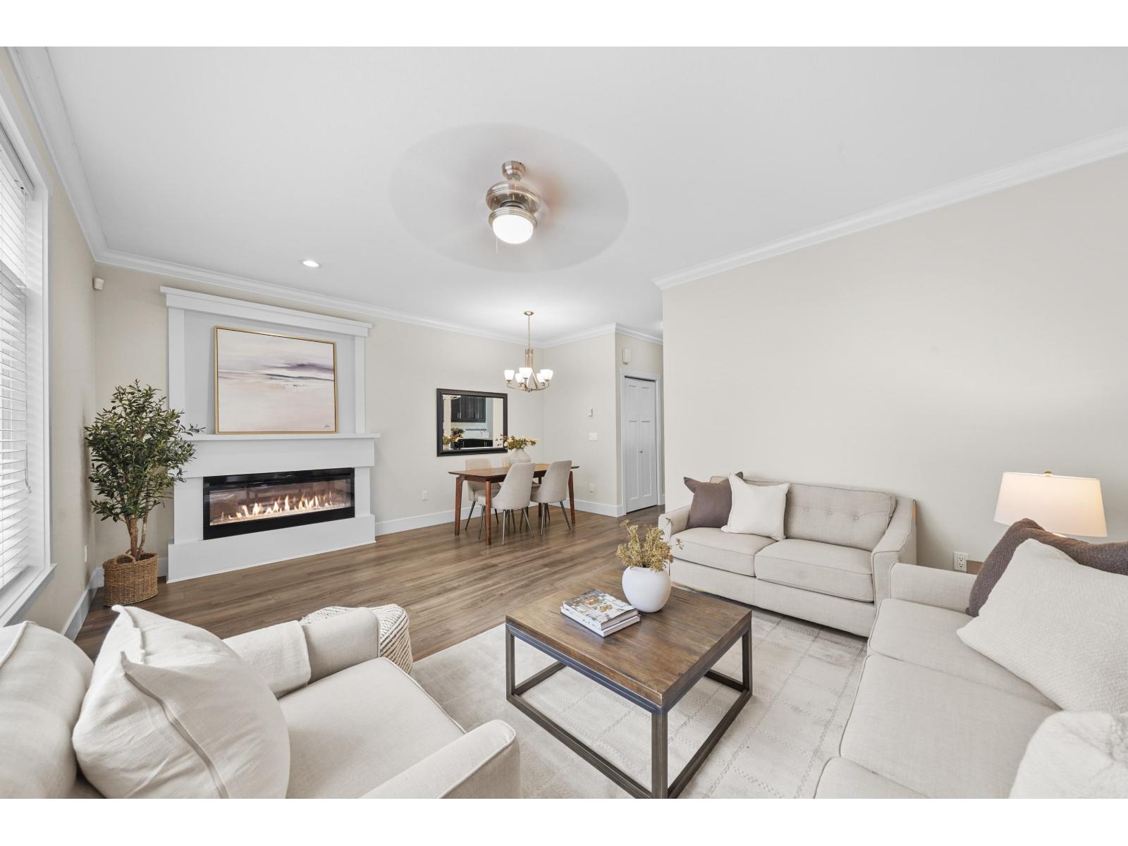 Photo 1 of 123 15399 Guildford Drive, Surrey BC