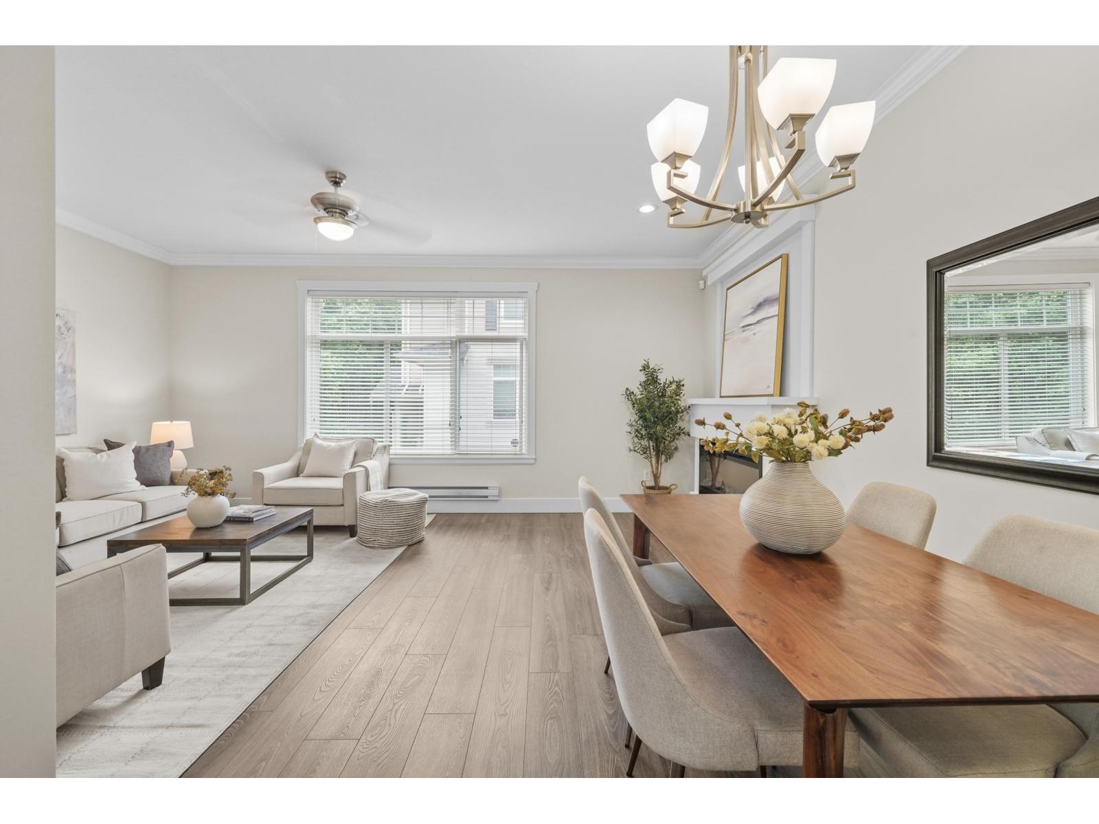 Photo 5 of 123 15399 Guildford Drive, Surrey BC