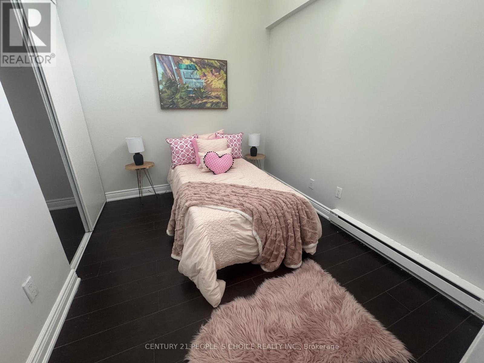 Photo 6 of 35 120 Nonquon Road, Oshawa ON