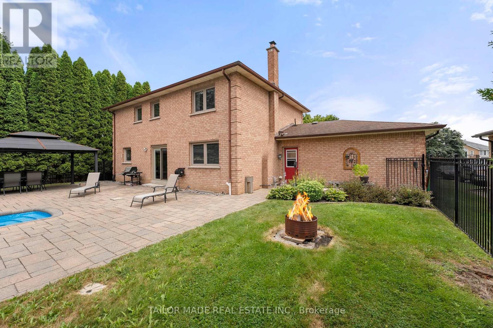 Photo 10 of 48 Marilyn Street, Caledon ON