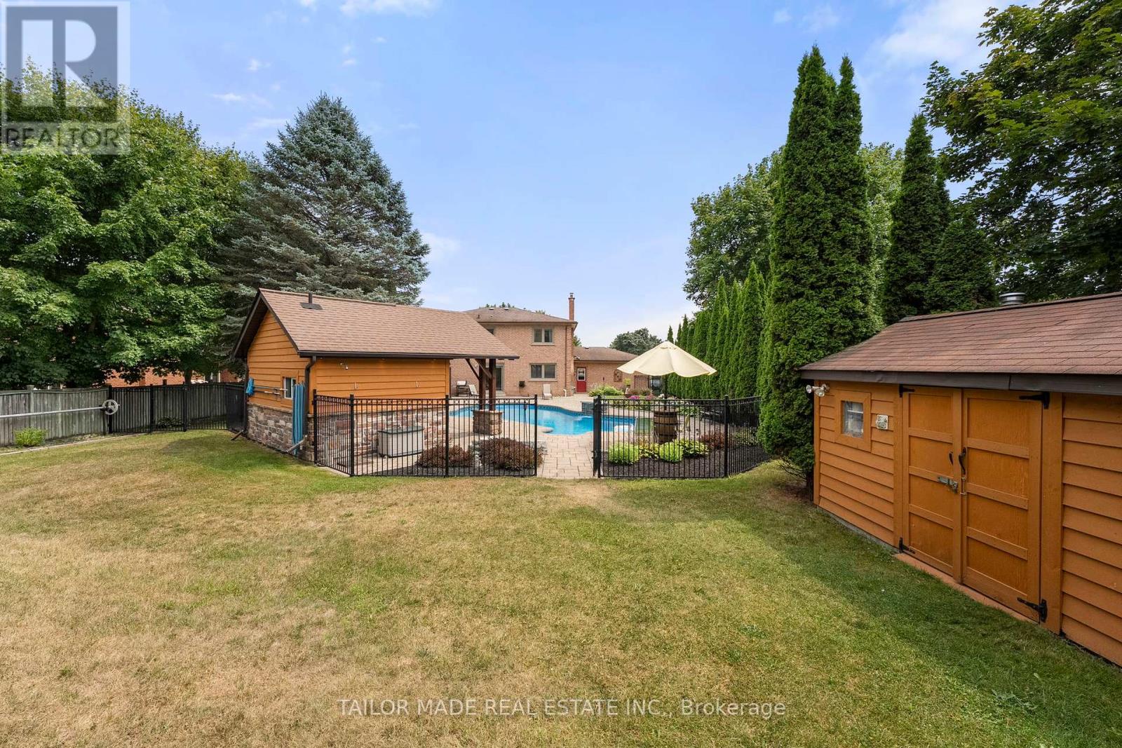 Photo 22 of 48 Marilyn Street, Caledon ON