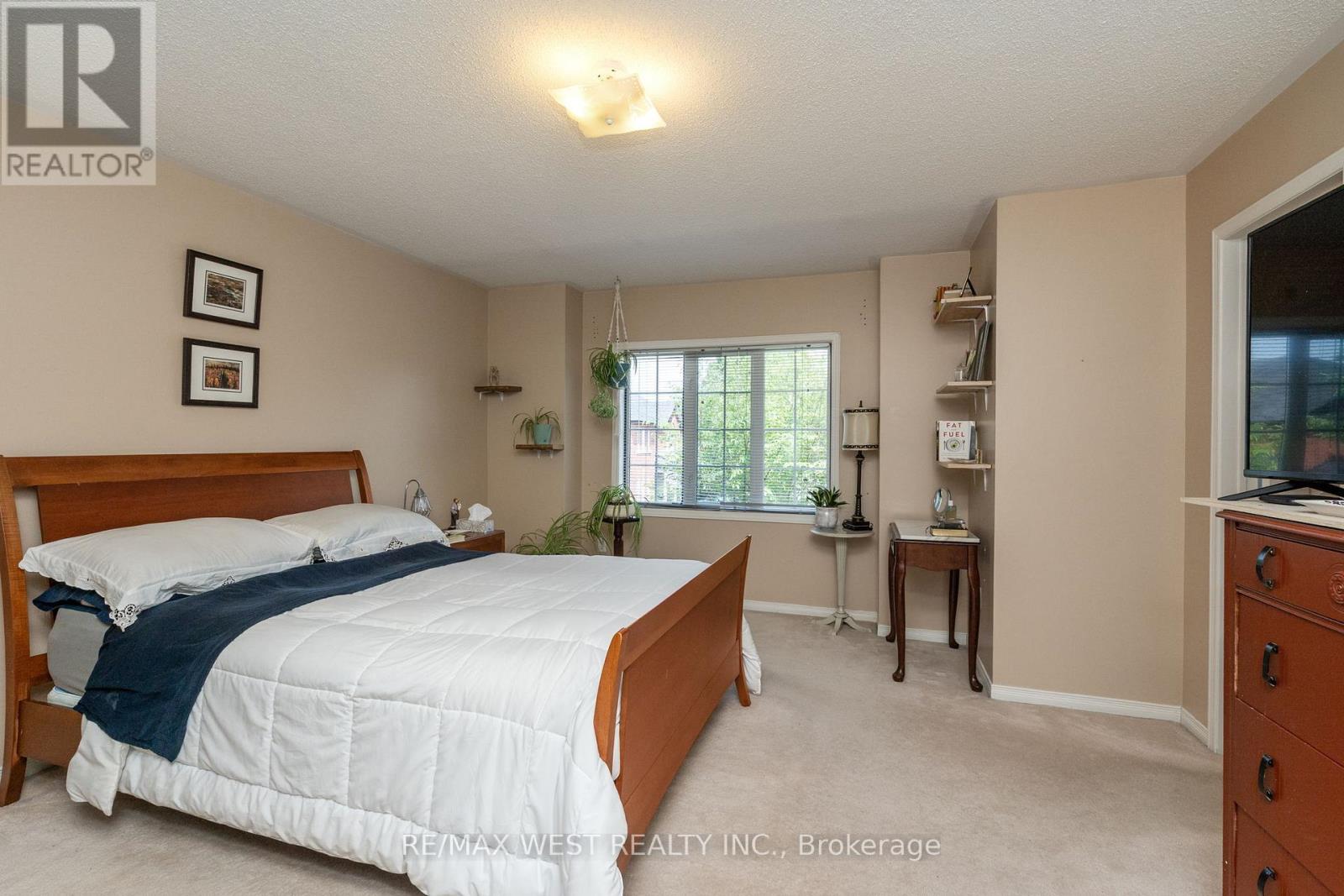 Photo 20 of 125 Colle Melito Way, Vaughan ON