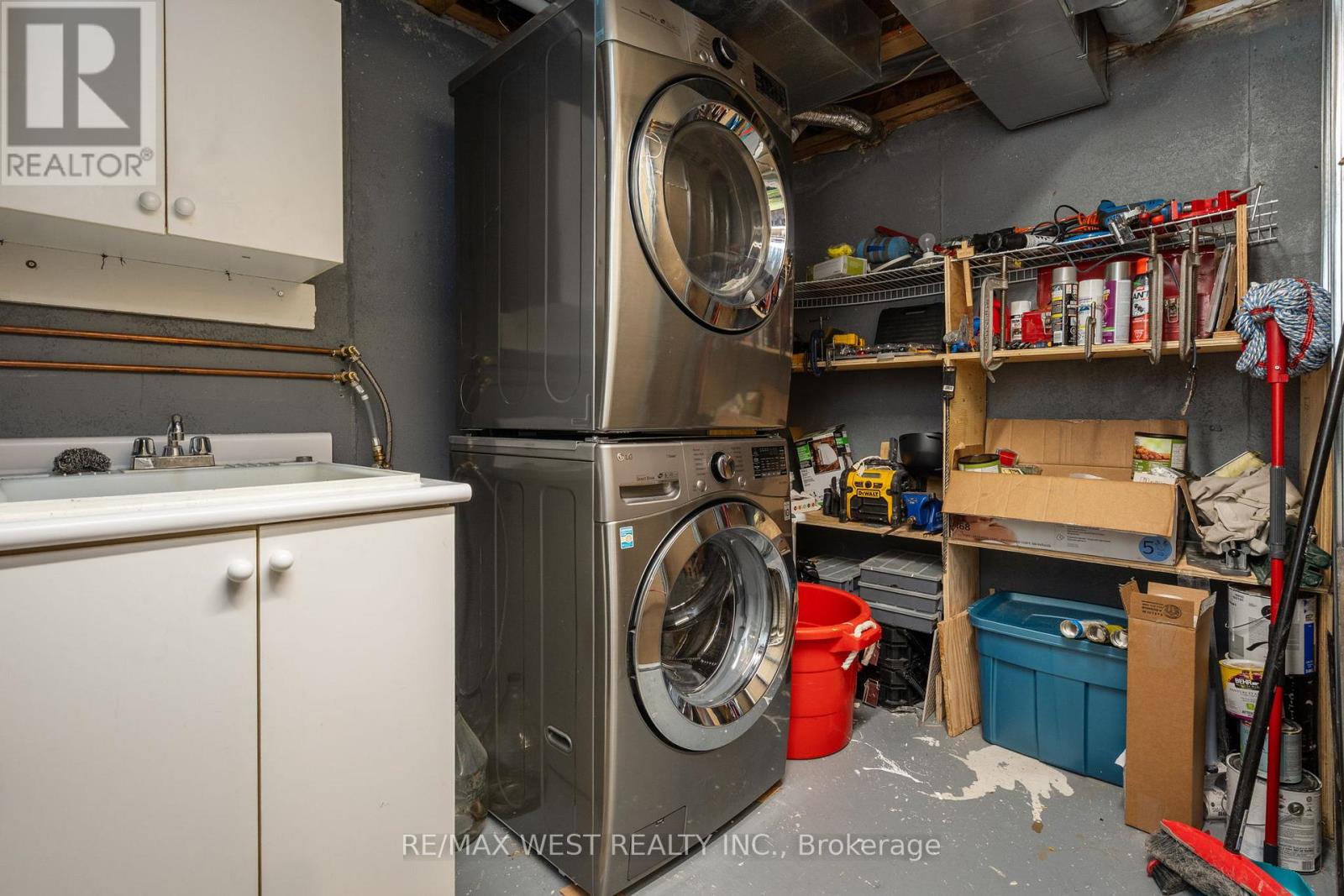 Photo 17 of 125 Colle Melito Way, Vaughan ON
