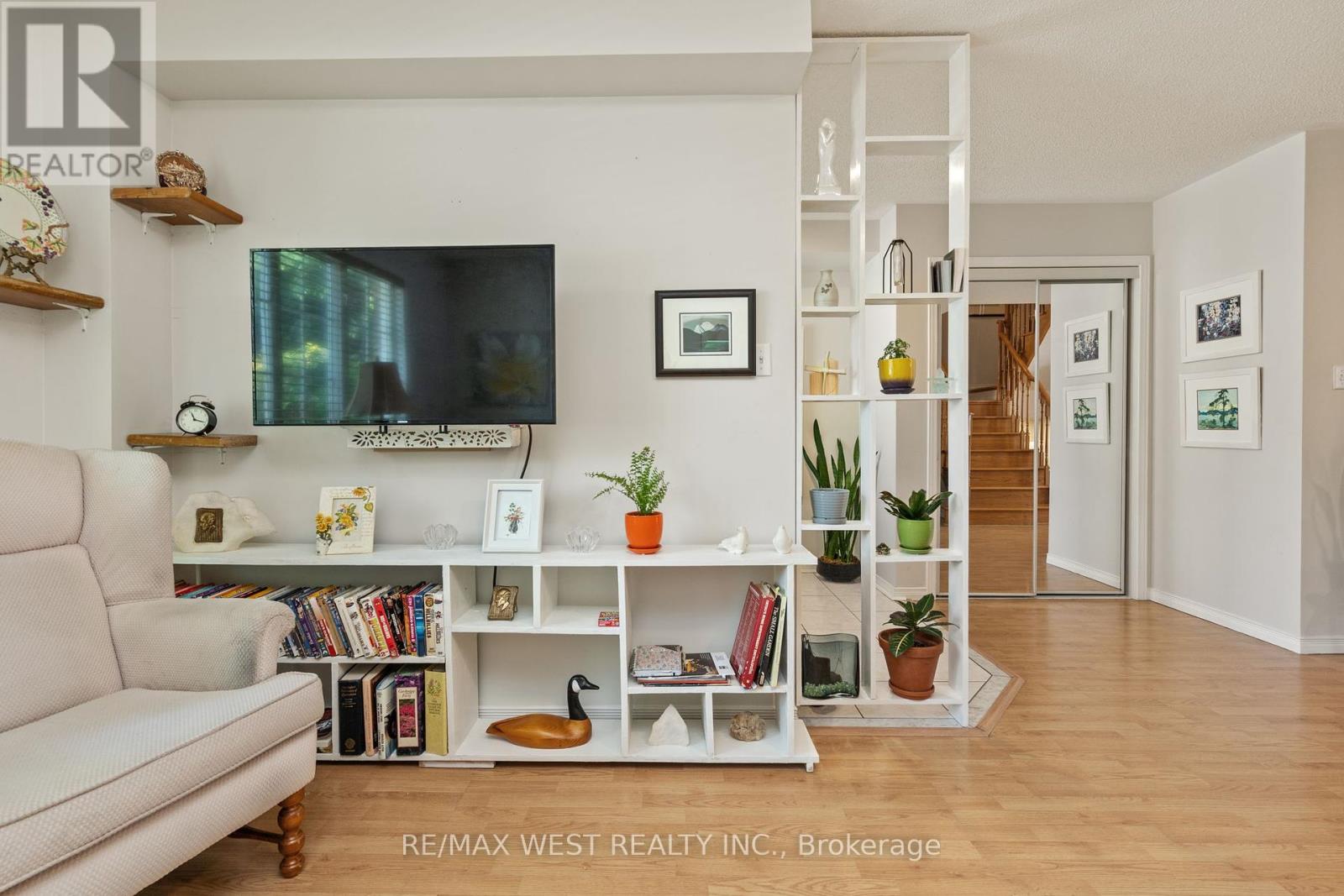 Photo 23 of 125 Colle Melito Way, Vaughan ON