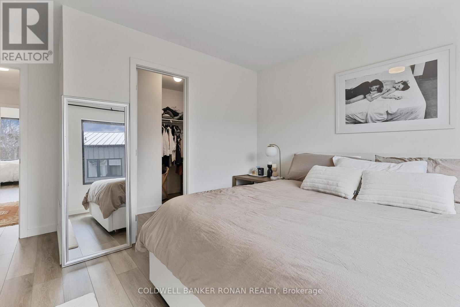 Photo 38 of 34 Rainwater Lane, Barrie ON