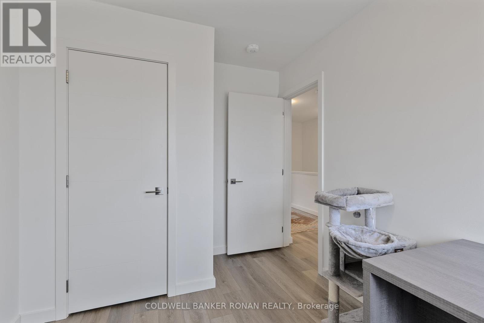 Photo 41 of 34 Rainwater Lane, Barrie ON