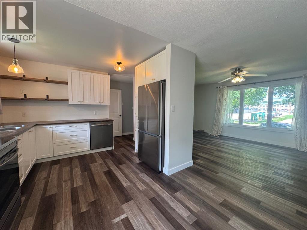 Single Family House Bungalow for Sale in  A Avenue Mount Pleasant Camrose 