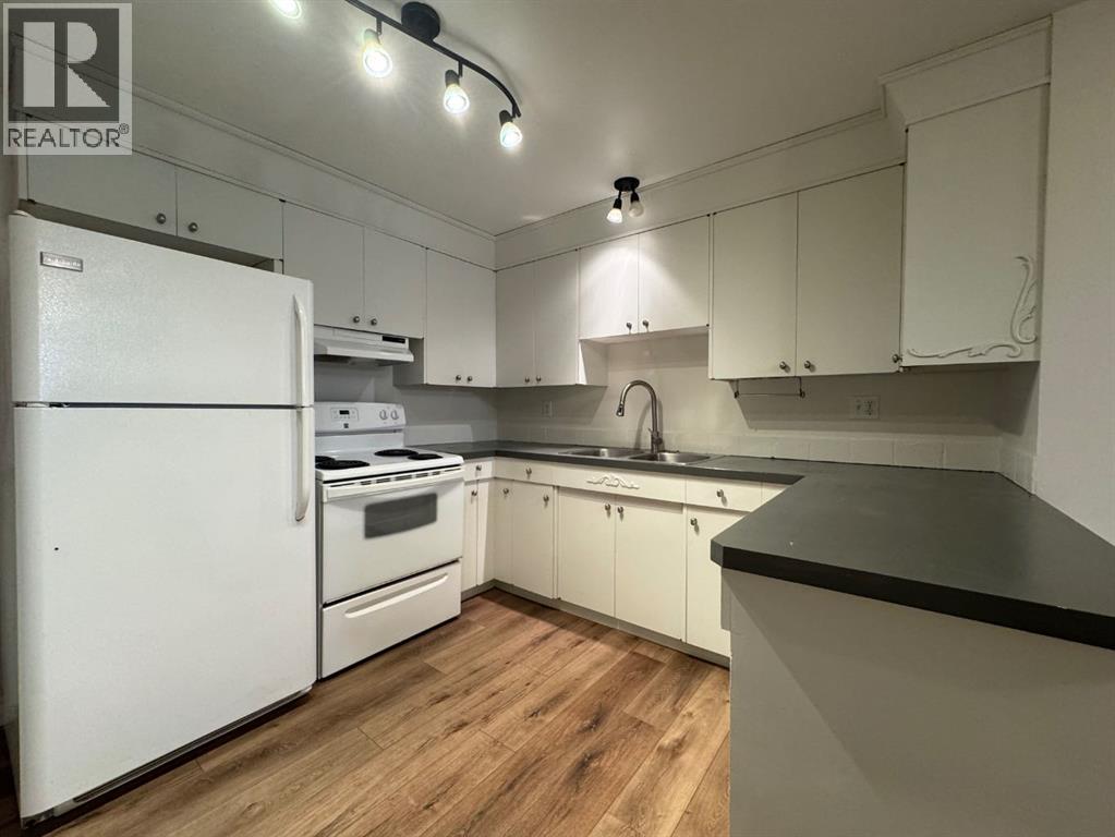 Single Family House Bungalow for Sale in  A Avenue Mount Pleasant Camrose 