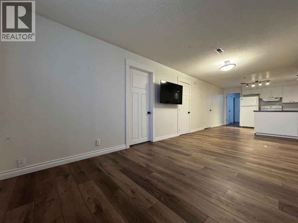 Single Family House Bungalow for Sale in  A Avenue Mount Pleasant Camrose 