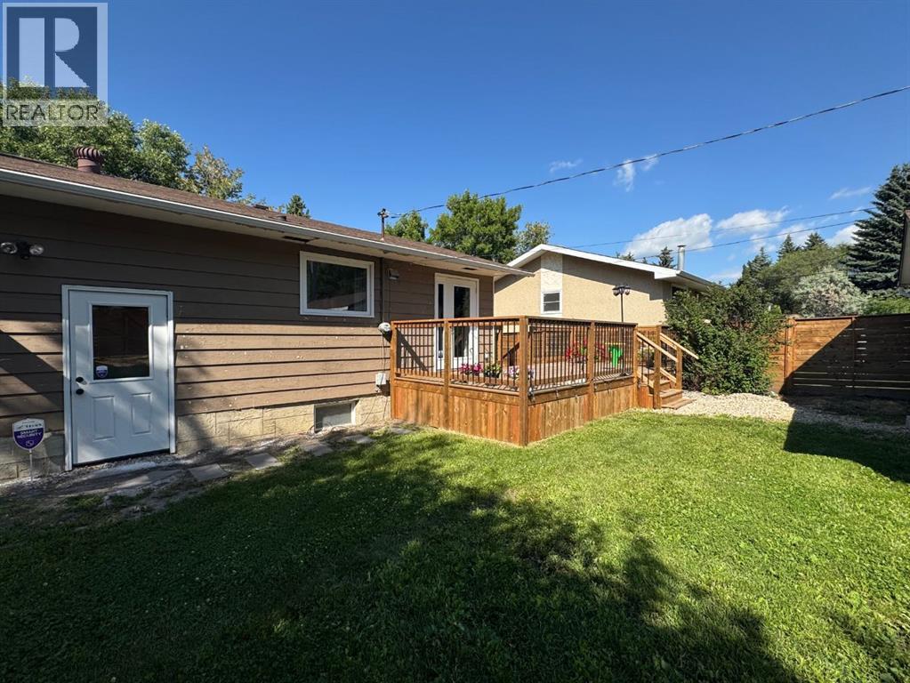 Single Family House Bungalow for Sale in  A Avenue Mount Pleasant Camrose 
