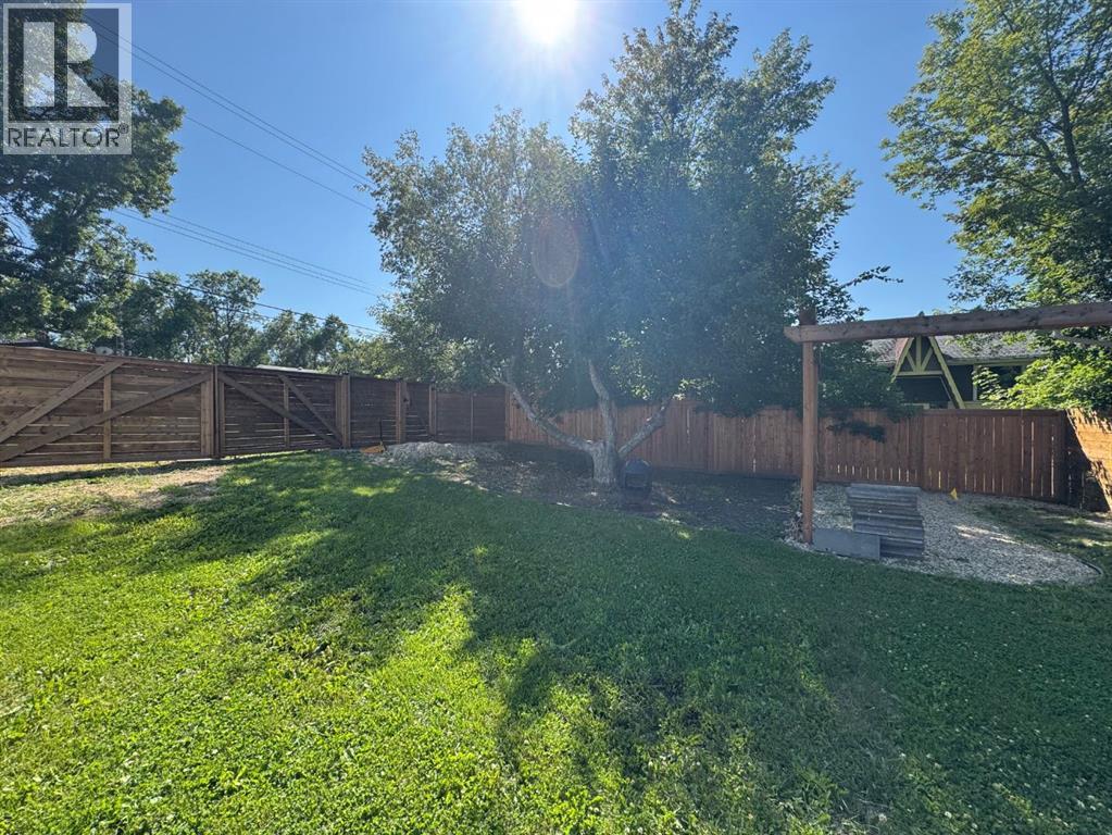 Single Family House Bungalow for Sale in  A Avenue Mount Pleasant Camrose 