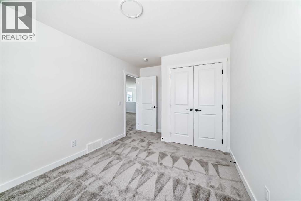 Photo 10 of 2 Appaloosa Way, Cochrane AB